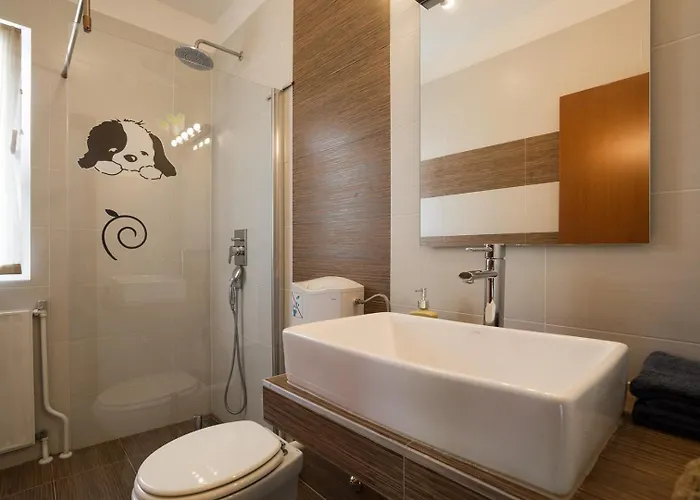 House With Sea View Semesterbostad