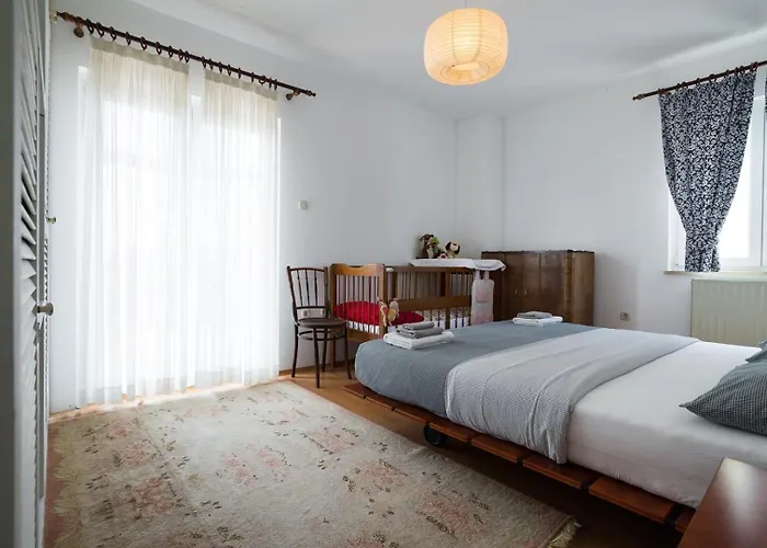 House With Sea View *