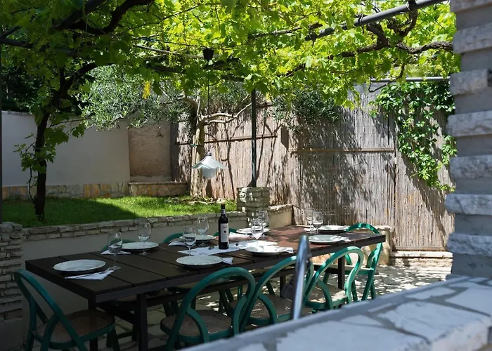 House With Sea View Semesterbostad