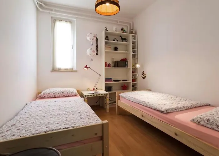 Semesterbostad House With Sea View *